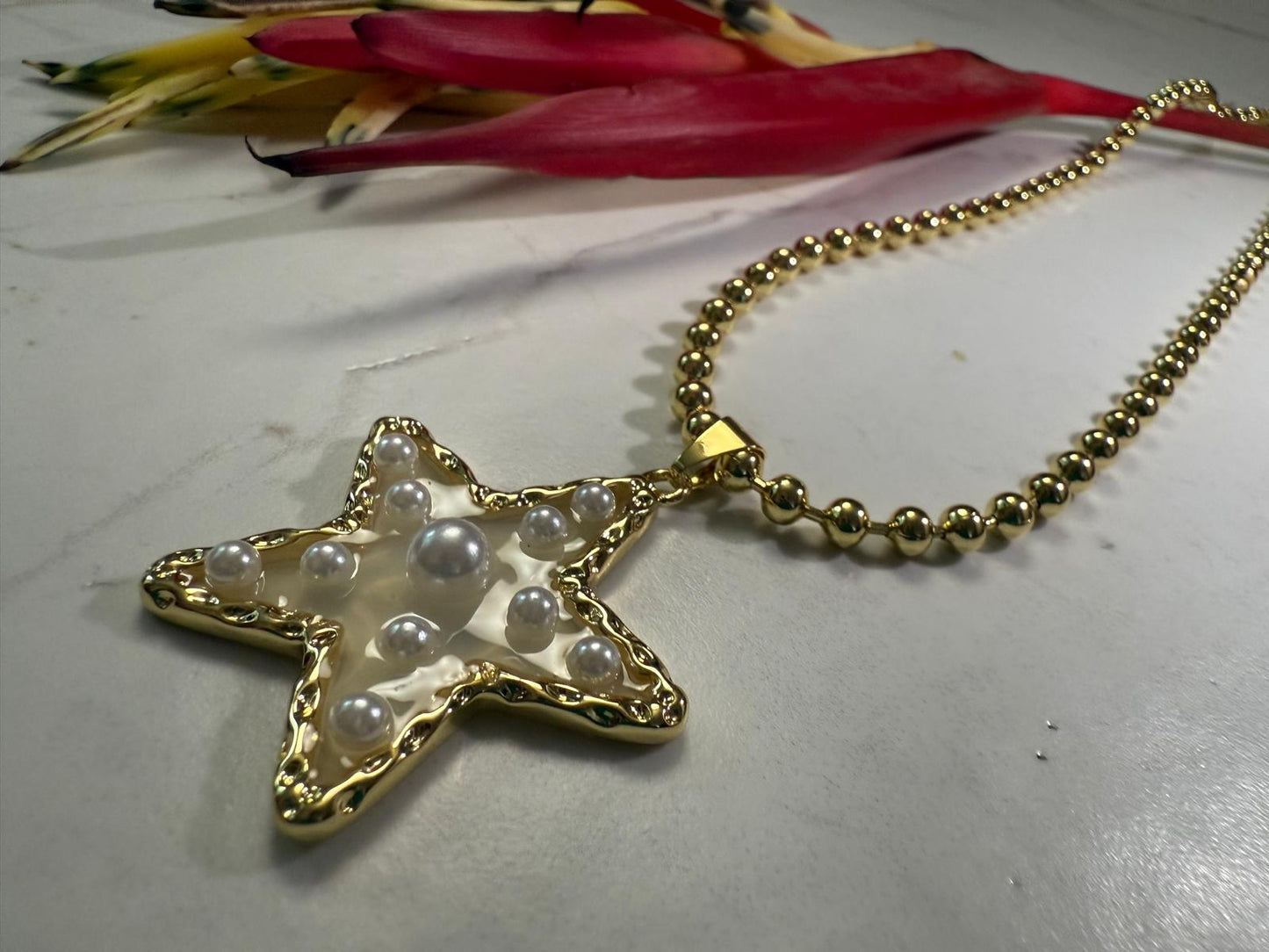 Céleste Star Necklace