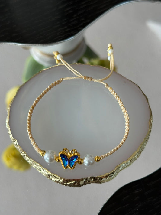 Luna Mariposa