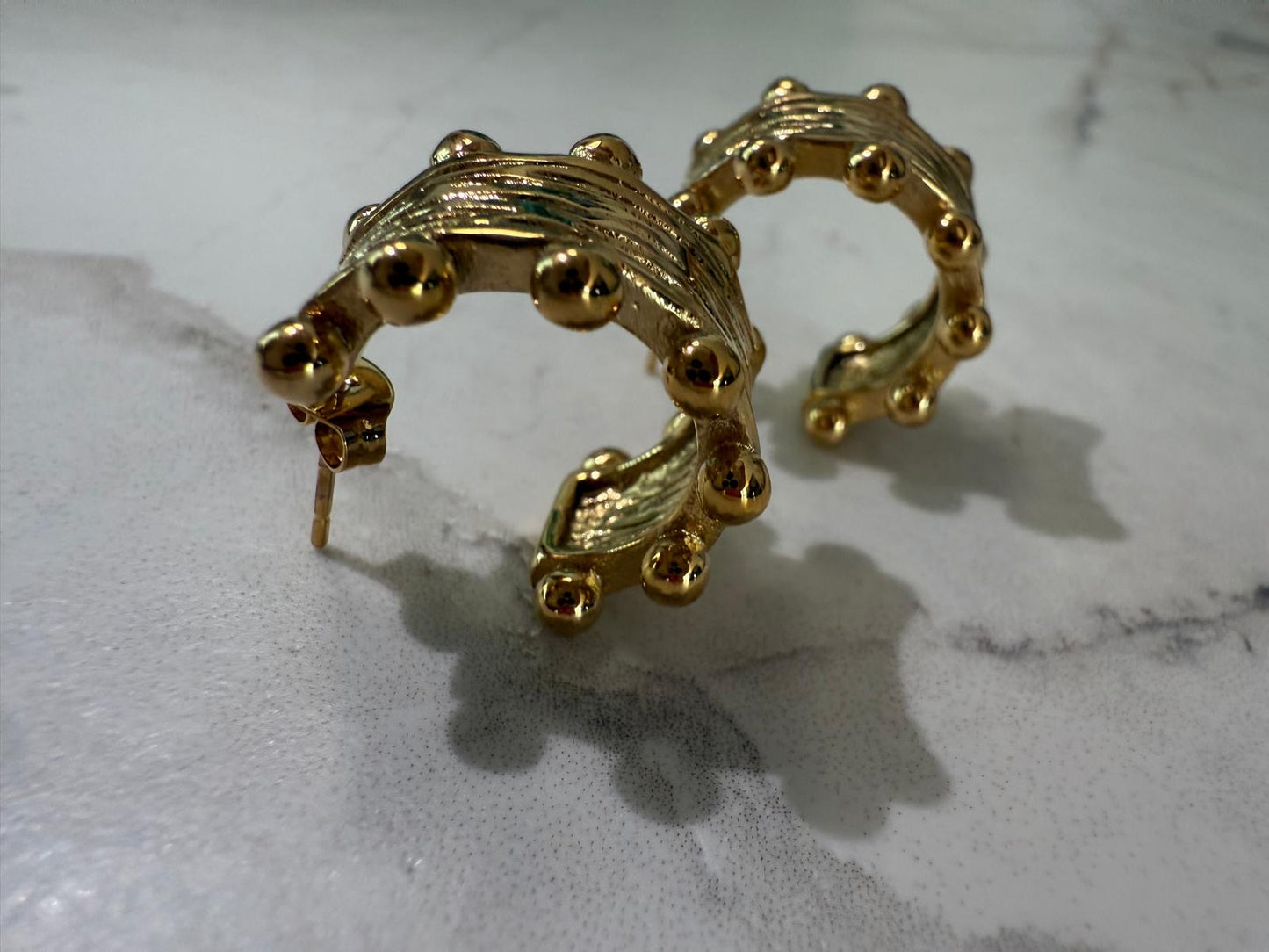 Refined Glow Earrings