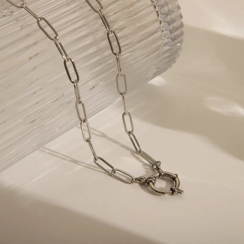 Maliah Necklace