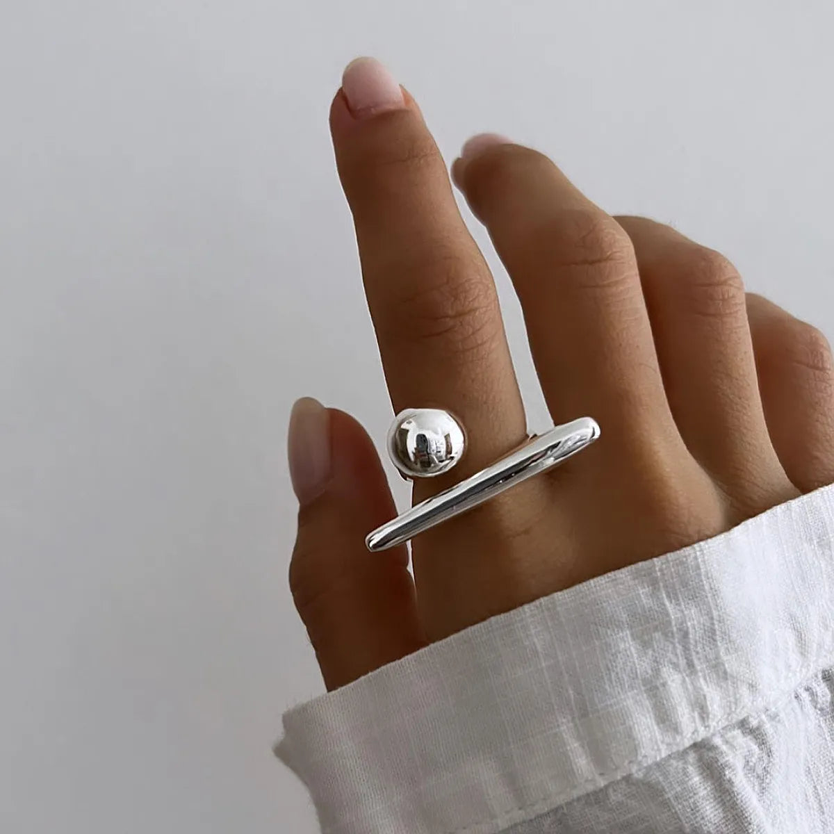Cyra Ring