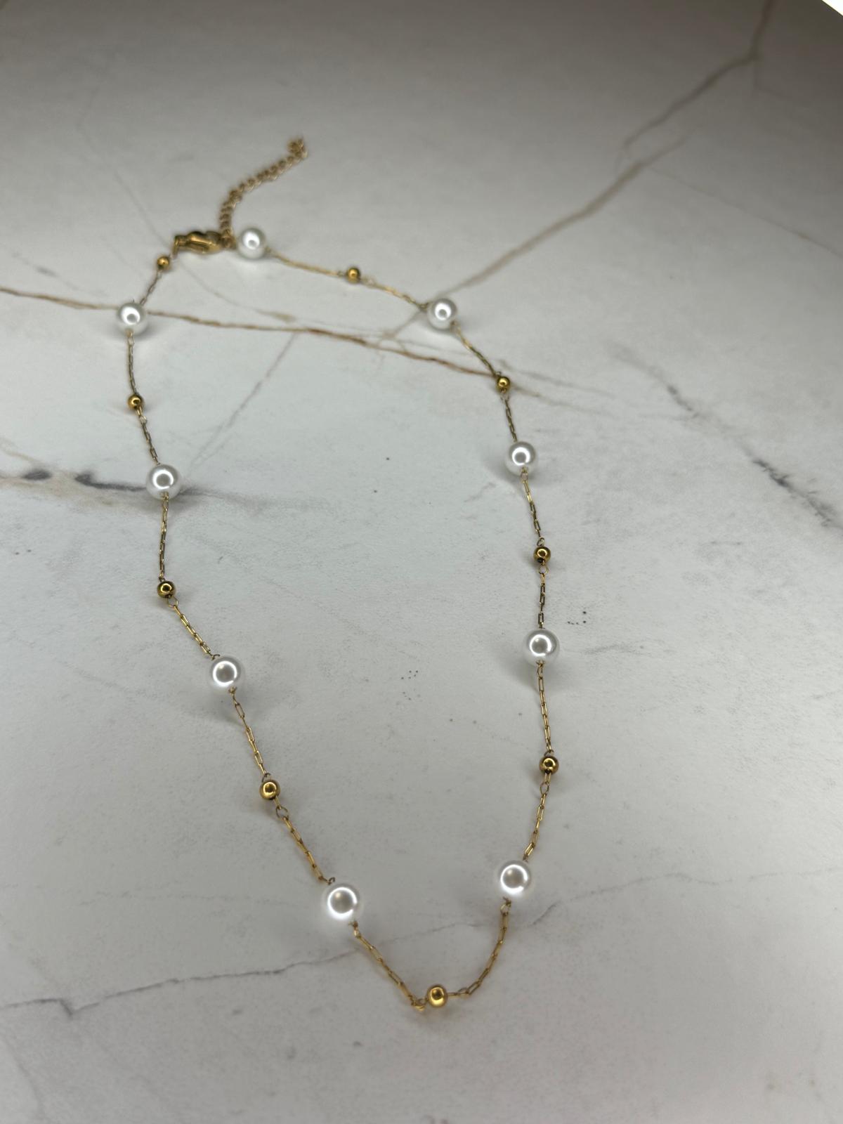 Pearlina Necklace