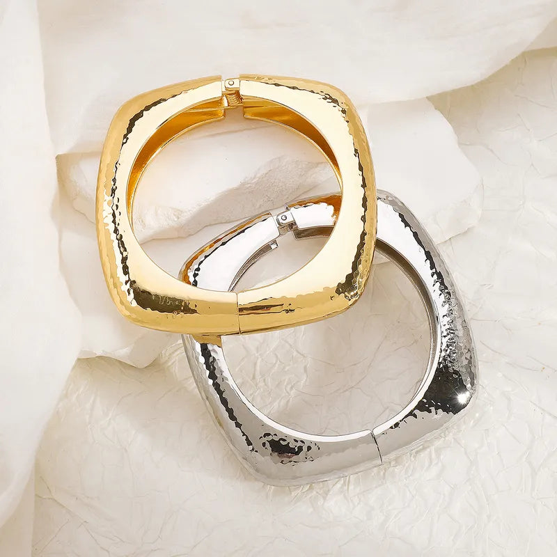 Viella Bangle