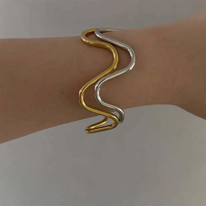 Stella Bangle Set