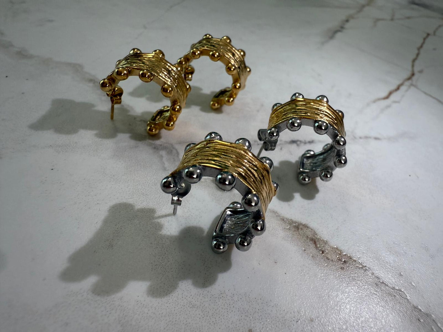 Refined Glow Earrings