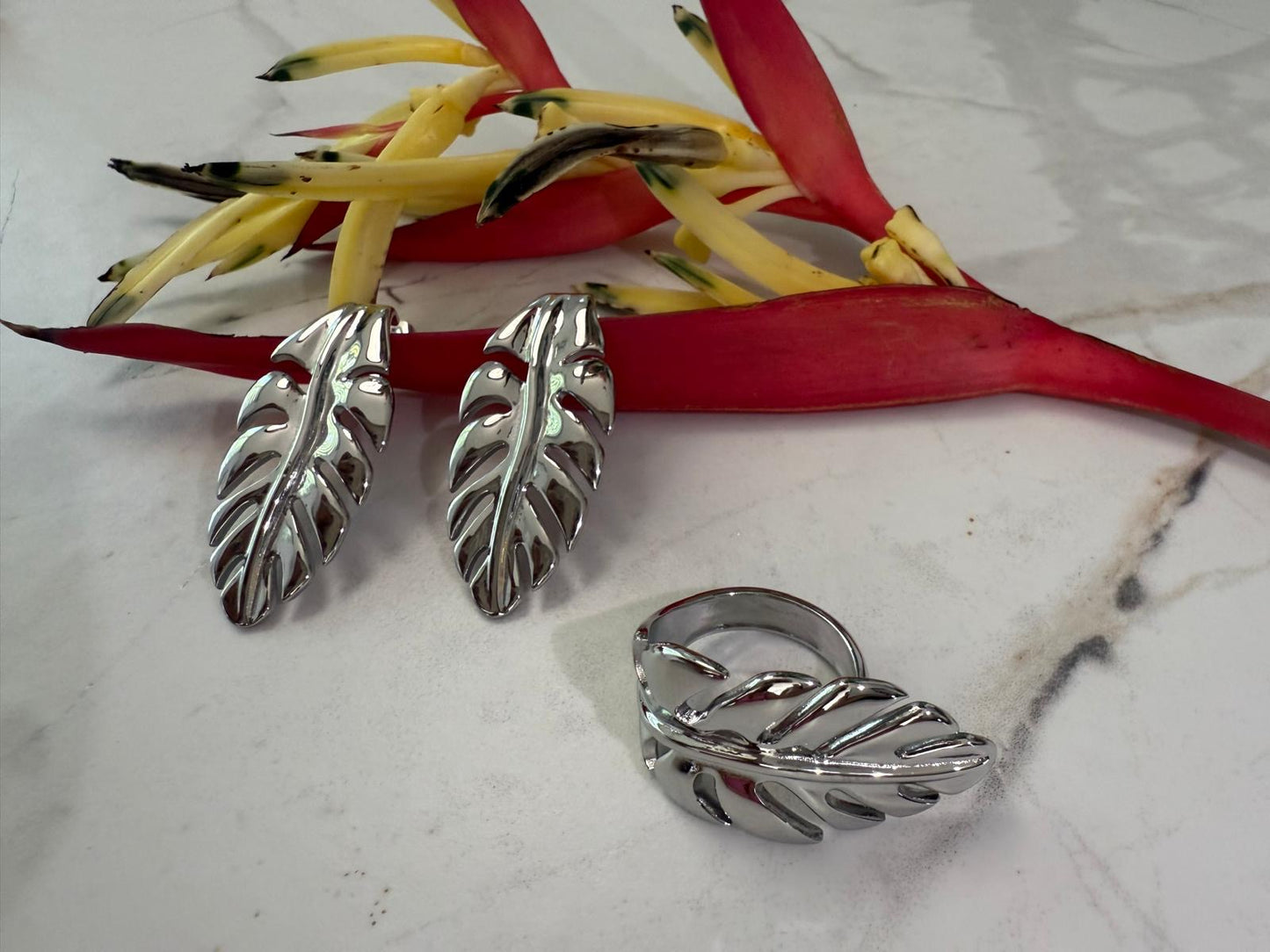 Leaf Charm Set