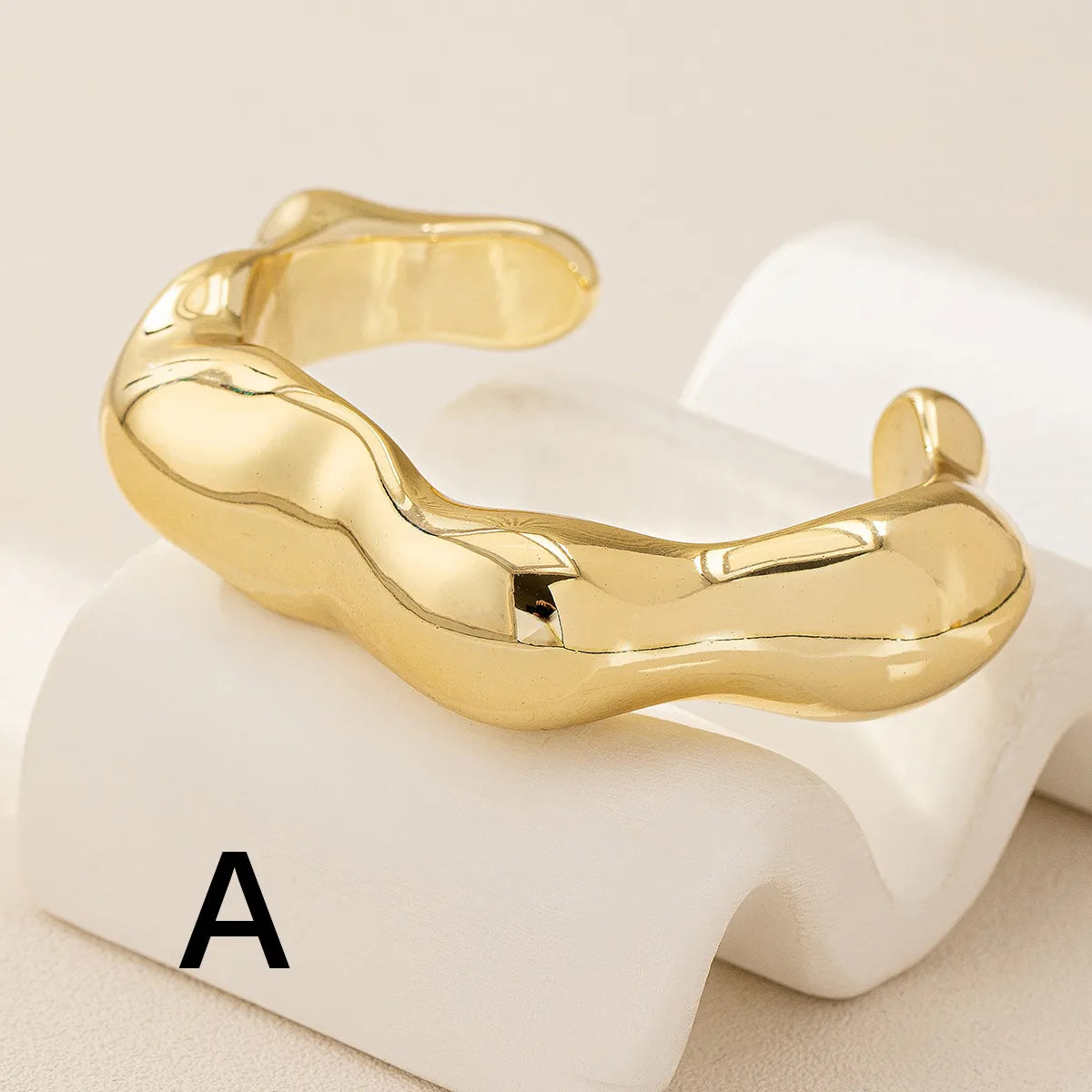 Elora Bangle Set