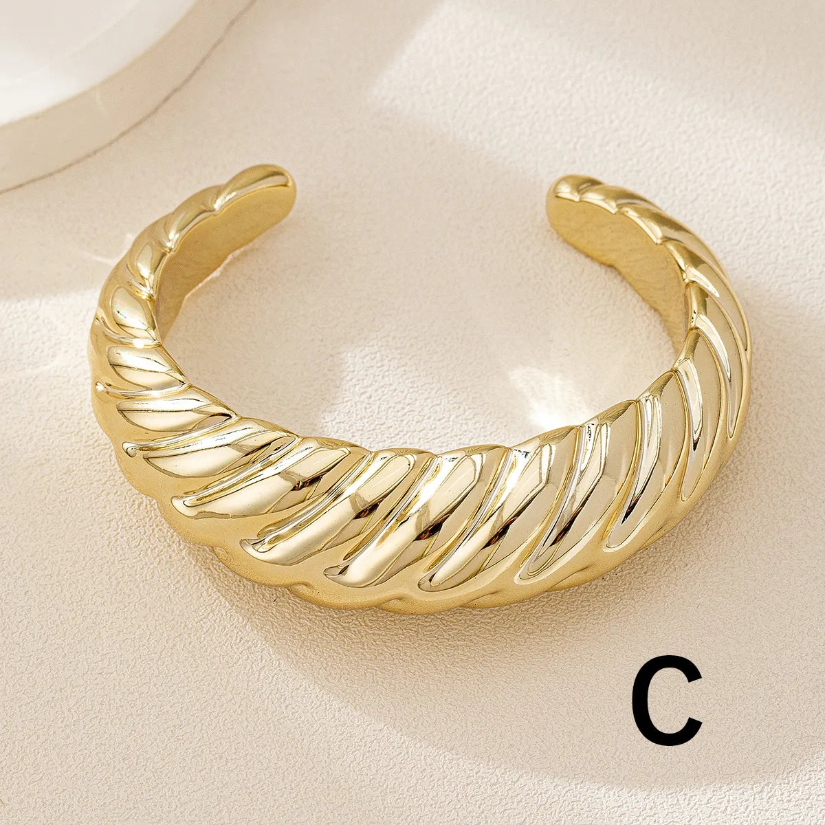 Elora Bangle Set