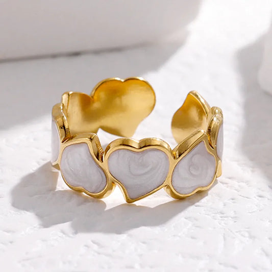 Hearty Pearls Ring