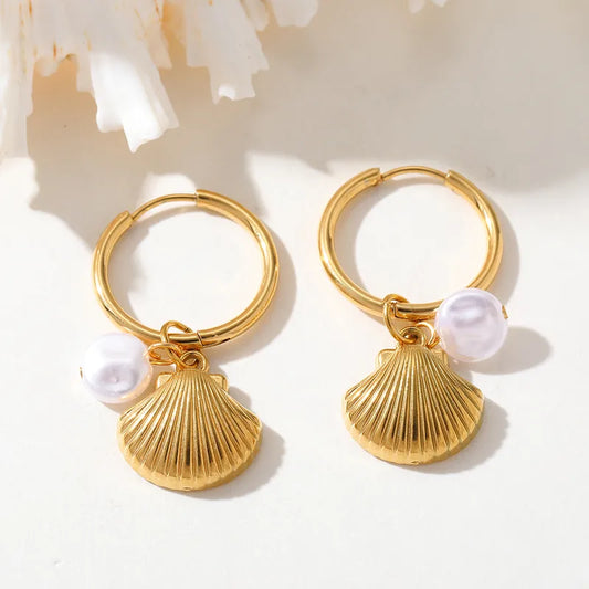 Shell’s Embrace Earrings