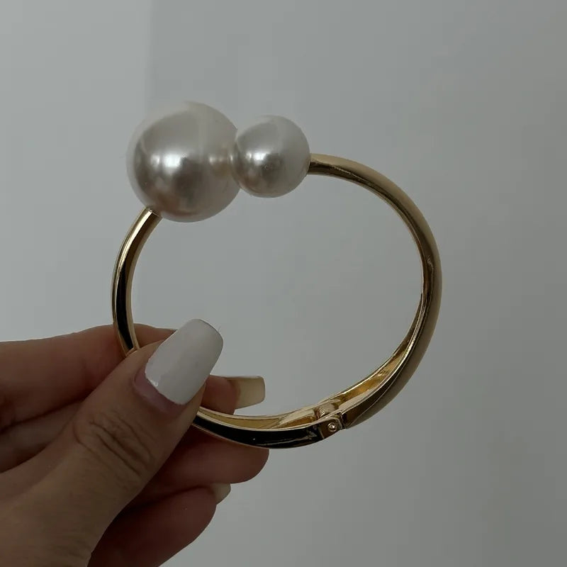 Pearlaire Bangle