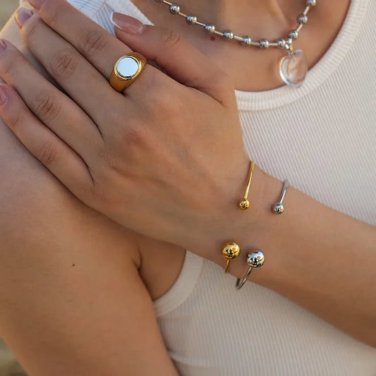 Lena Bangle