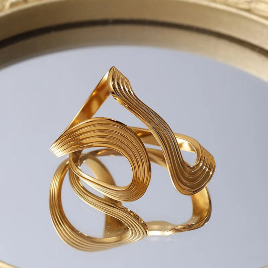 Oria Ring