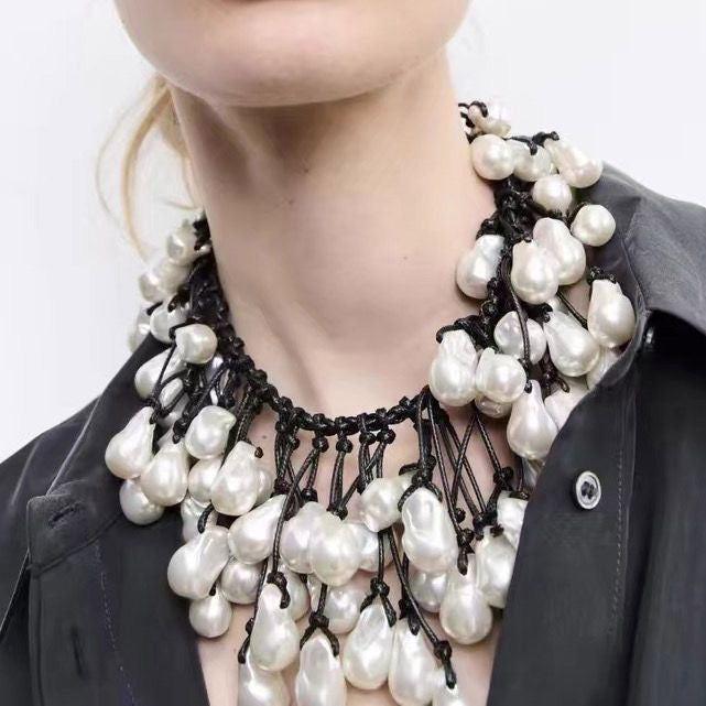 Noire Perla Necklace