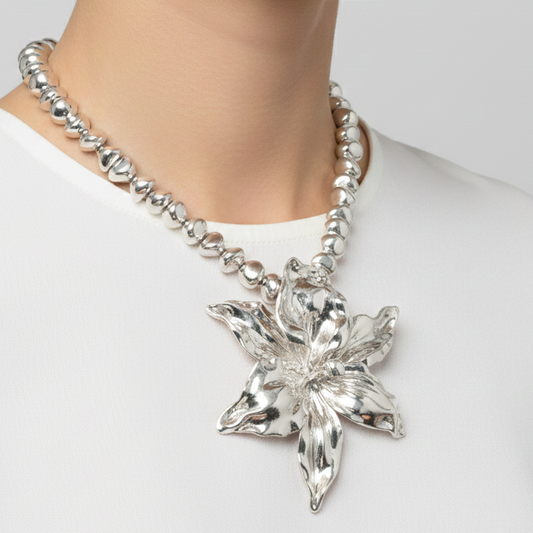 Argent Flora Necklace