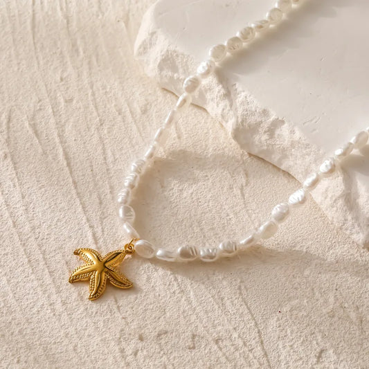 Starlet Pearls Necklace